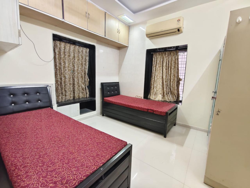 Girls PG JB nagar Andheri East near Metro.