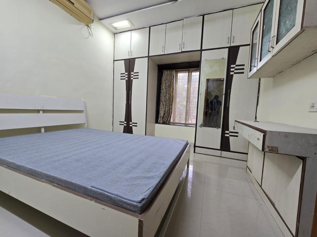 Girls PG JB nagar Andheri East near Metro.