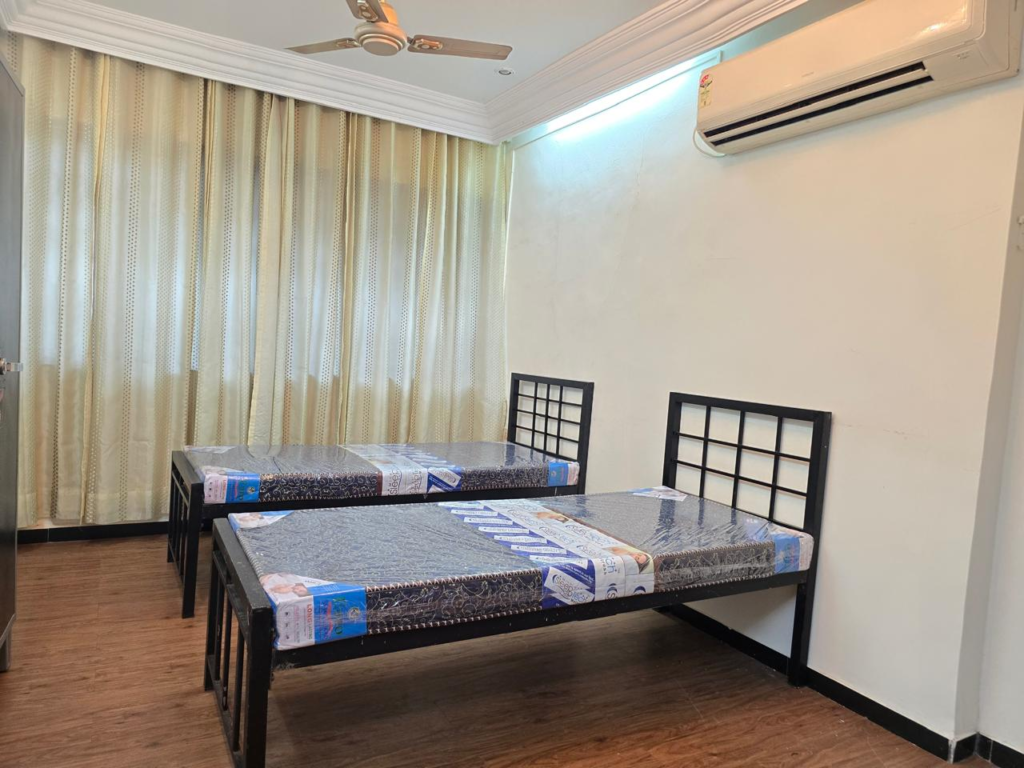 GIRLS Paying Guest Available in JB Nagar Andheri East