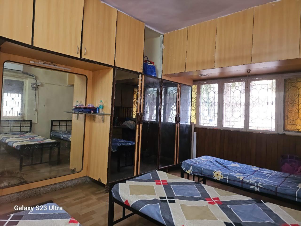 GIRLS Paying Guest Available in JB Nagar Andheri East